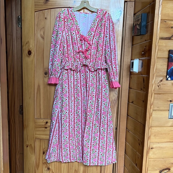 Pink City Prints Dresses & Skirts - Pink city prints Melanie dress